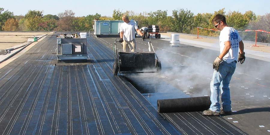 hot-asphalt-built-up-commercial-roofing by Peak Performance Roofing